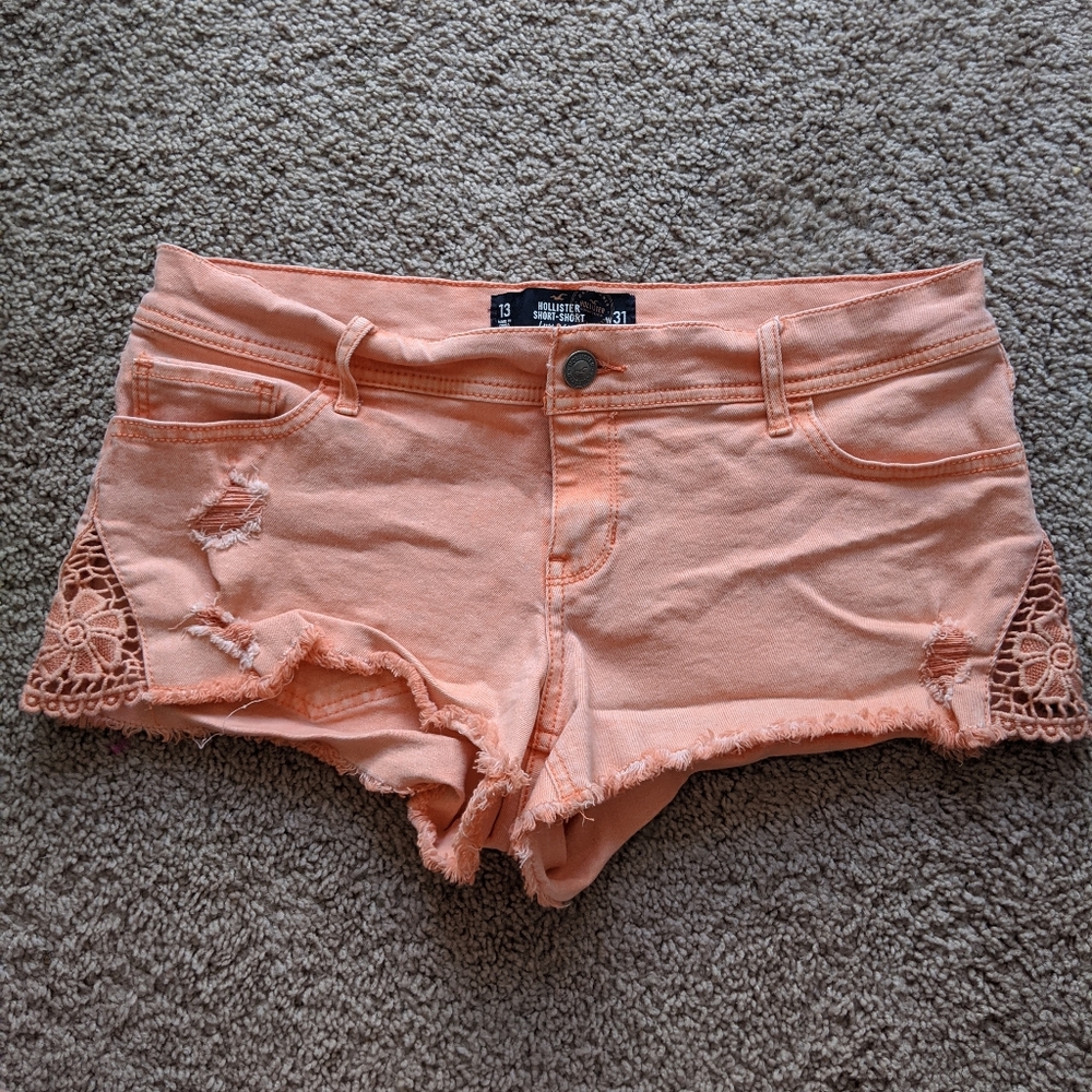 Hollister shorts size 13